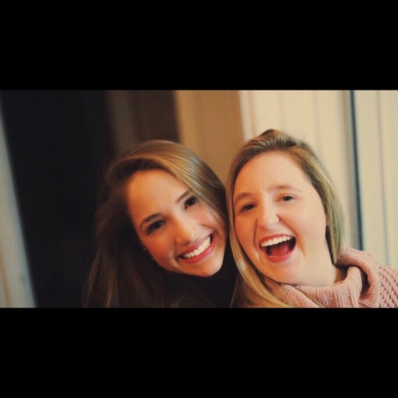 Meet your Posher, Savannah - Picture 1 of 1